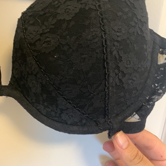 2 Bra Set! Size C36 and medium Black la senza with removable push up inserts - Picture 11 of 11